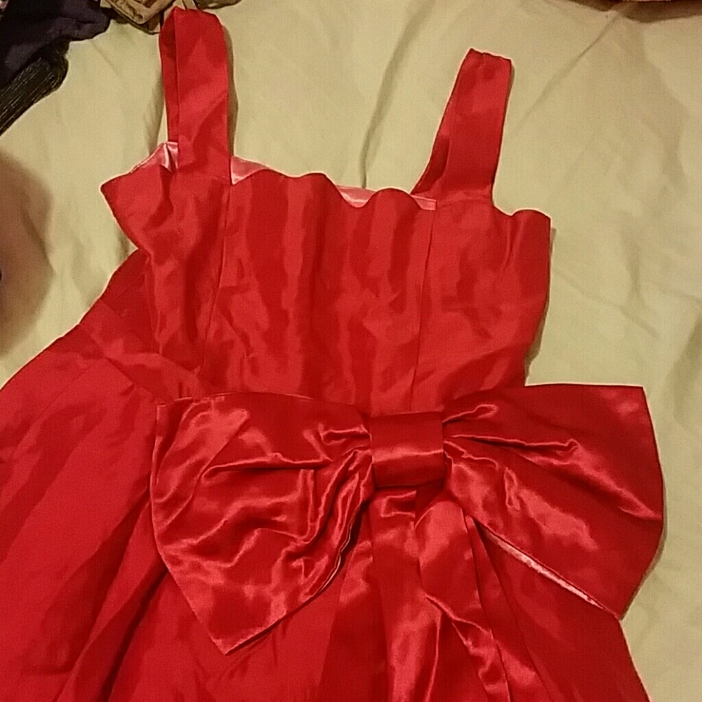 Girl's Dress